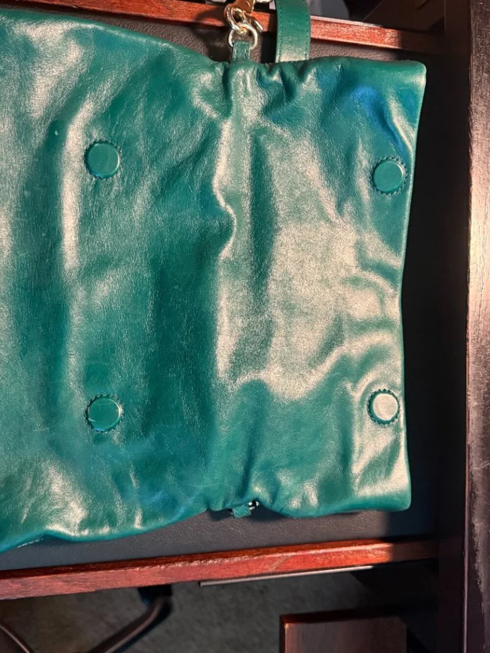 Tory Burch Dena Leather Messenger Bag in Malachite Green - Picture 5 of 7